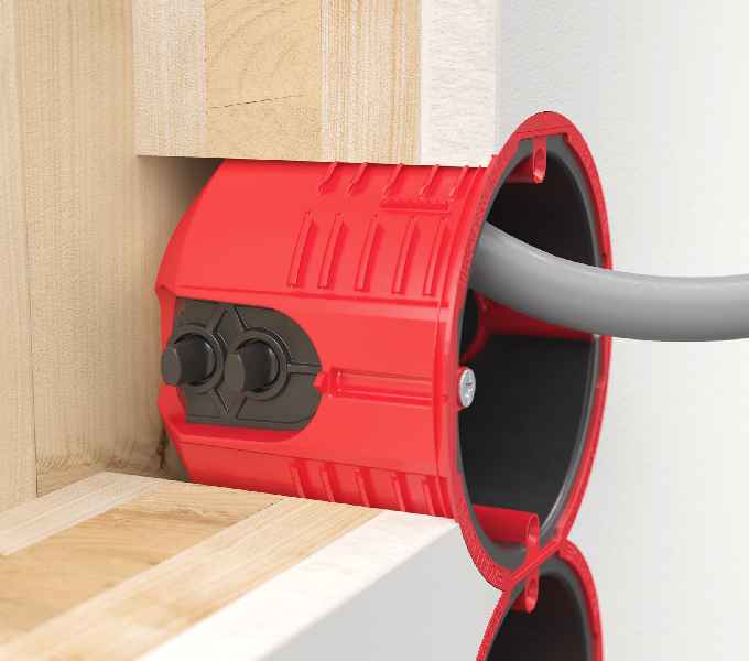 Ausgezeichnet: Die KAISER-Brandschutzdose mit AFS-Technologie für die brandgeschützte Elektroinstallation in Sichtholzqualität. (Foto: KAISER GmbH & Co. KG)